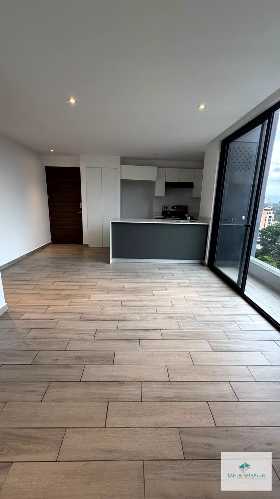 Alquiler de Apartamento en Zona 15 Edificio Parque 15 — Apartamento en Alquiler en Parque 15, Zona 15, Guatemala, Ciudad — foto 14 de 17