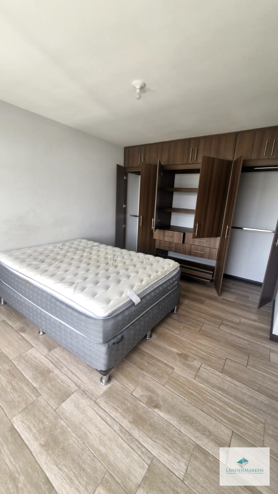 Amplio Apartamento en Villas Granada Premium 2 Santa Catarina Pinula — Apartamento en Alquiler en Villas Granada Premier 2, Santa Catarina Pinula, Guatemala, Ciudad — foto 5 de 10