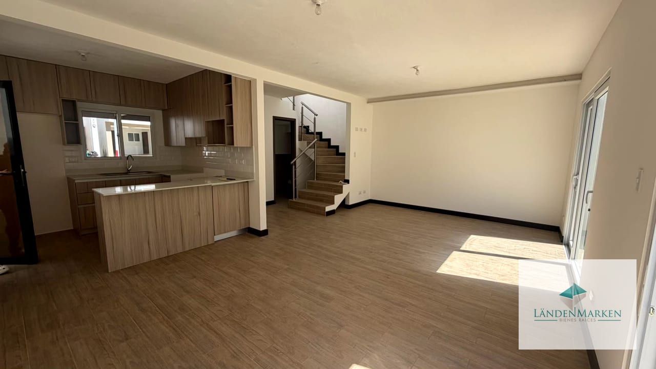 Moderna Casa para Estrenar en Bosques de Santa Elena KM 26 — Casa en Alquiler en Santa Elena Barillas, Guatemala, Ciudad — foto 1 de 17