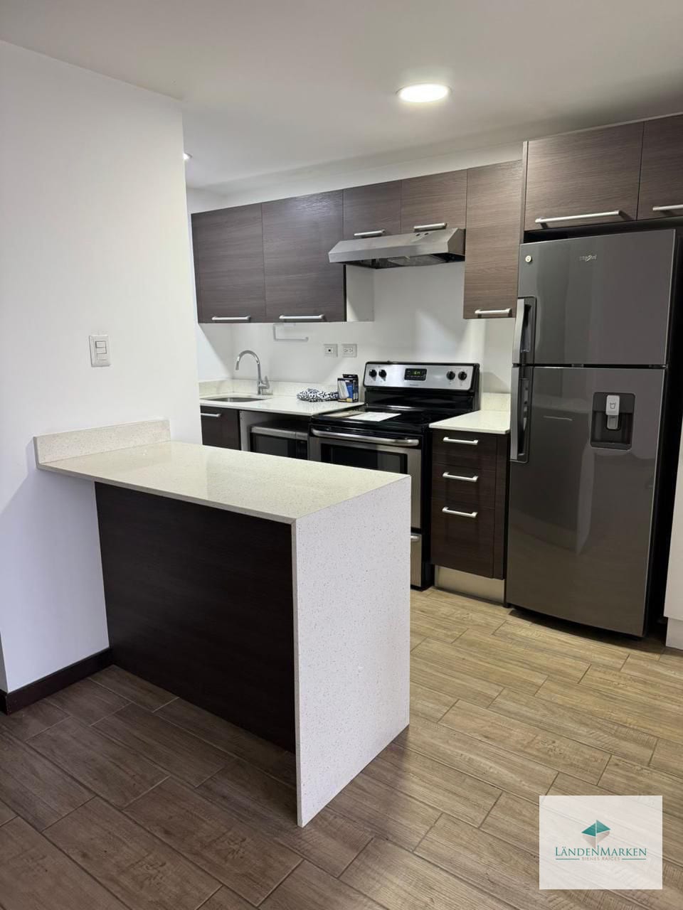Alquiler de Apartamento para Inversión en Zona 10 — Apartamento en Venta en Ferrara 10, Zona 10, Guatemala, Ciudad — foto 10 de 15