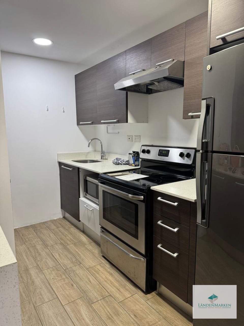 Alquiler de Apartamento para Inversión en Zona 10 — Apartamento en Venta en Ferrara 10, Zona 10, Guatemala, Ciudad — foto 13 de 15