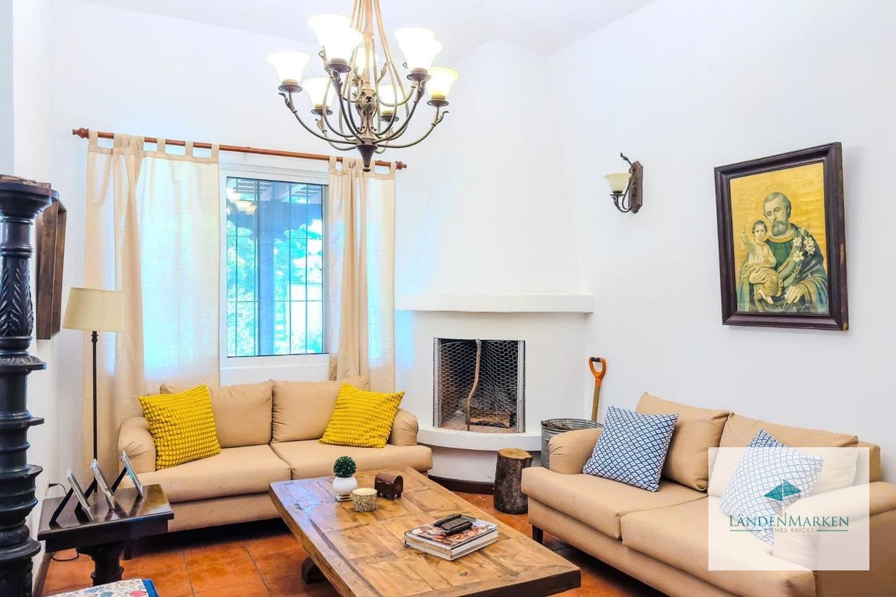 Venta de Amplia Casa en Hacienda San Angel San José Pinula — Casa en Venta en San José Pinula, Guatemala, Ciudad — foto 4 de 7