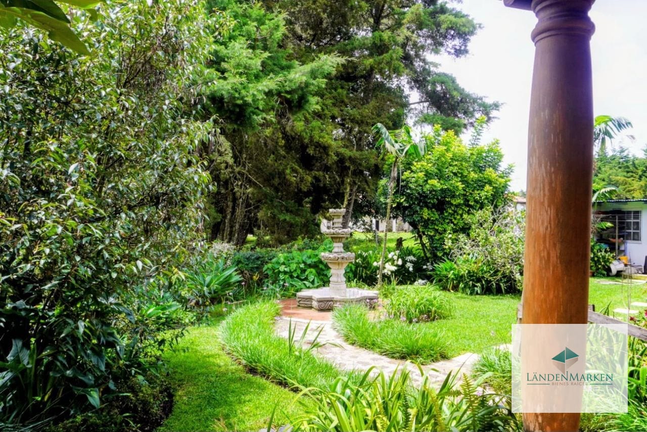 Venta de Amplia Casa en Hacienda San Angel San José Pinula — Casa en Venta en San José Pinula, Guatemala, Ciudad — foto 6 de 7