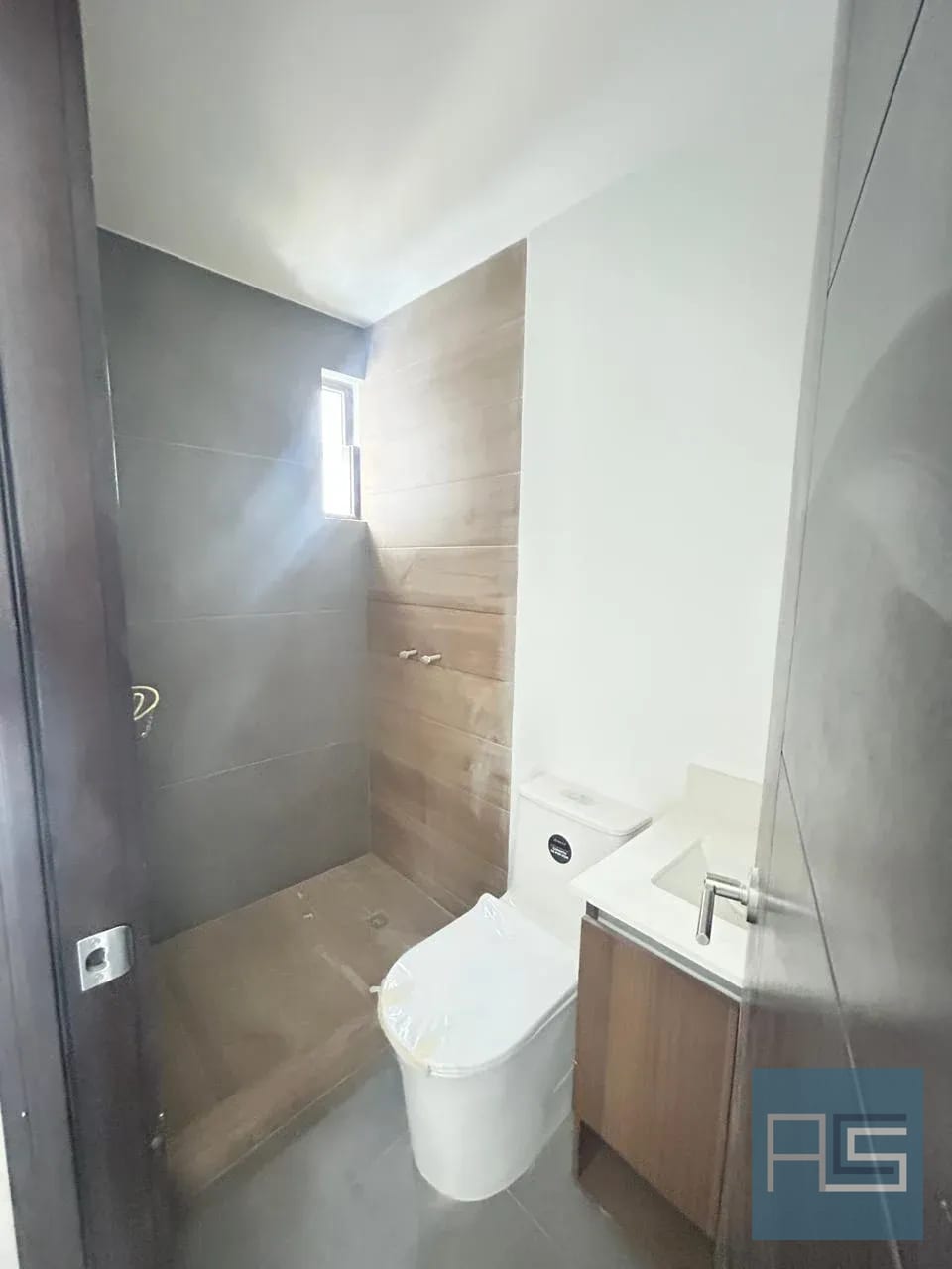 Moderno e iluminado apartamento en Venta para estrenar en Vista Hermosa II Zona 15 - Modelo C — Apartamento en Venta en Arles, Zona 15, Guatemala, Ciudad — foto 5 de 14
