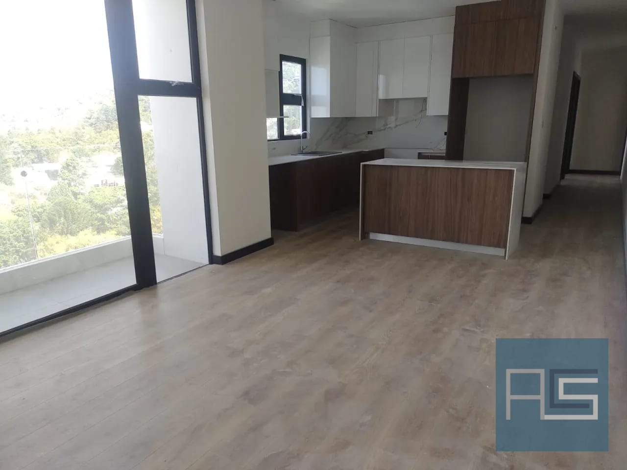 Moderno Apto en nivel alto para estrenar de 3 habitaciones con dorm de servicio y bodega en Vista Hermosa II, zona 15 — Apartamento en Venta en Arles, Zona 15, Guatemala, Ciudad — foto 2 de 16