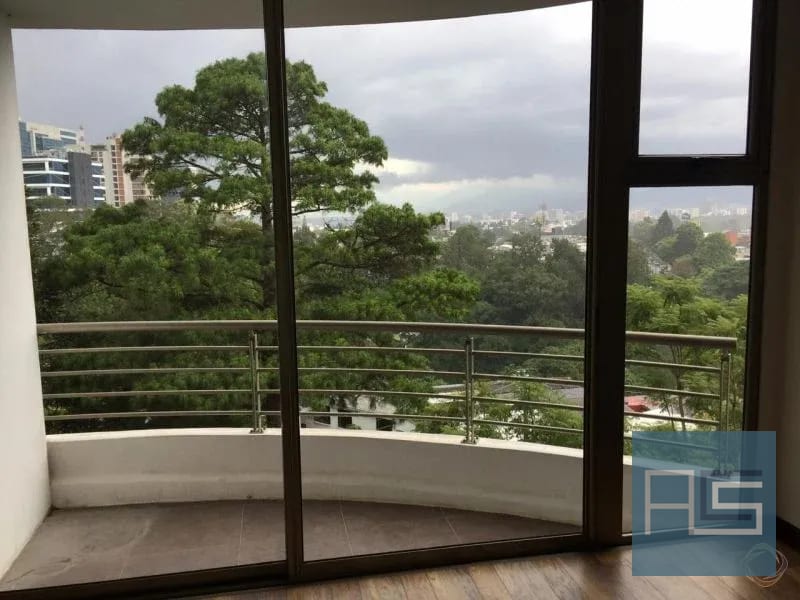 Apto amplio muy iluminado de 2 habitaciones con balcones en venta ZONA 15, VH II — Apartamento en Venta en Torre Verde, Zona 15, Guatemala, Ciudad — foto 8 de 17