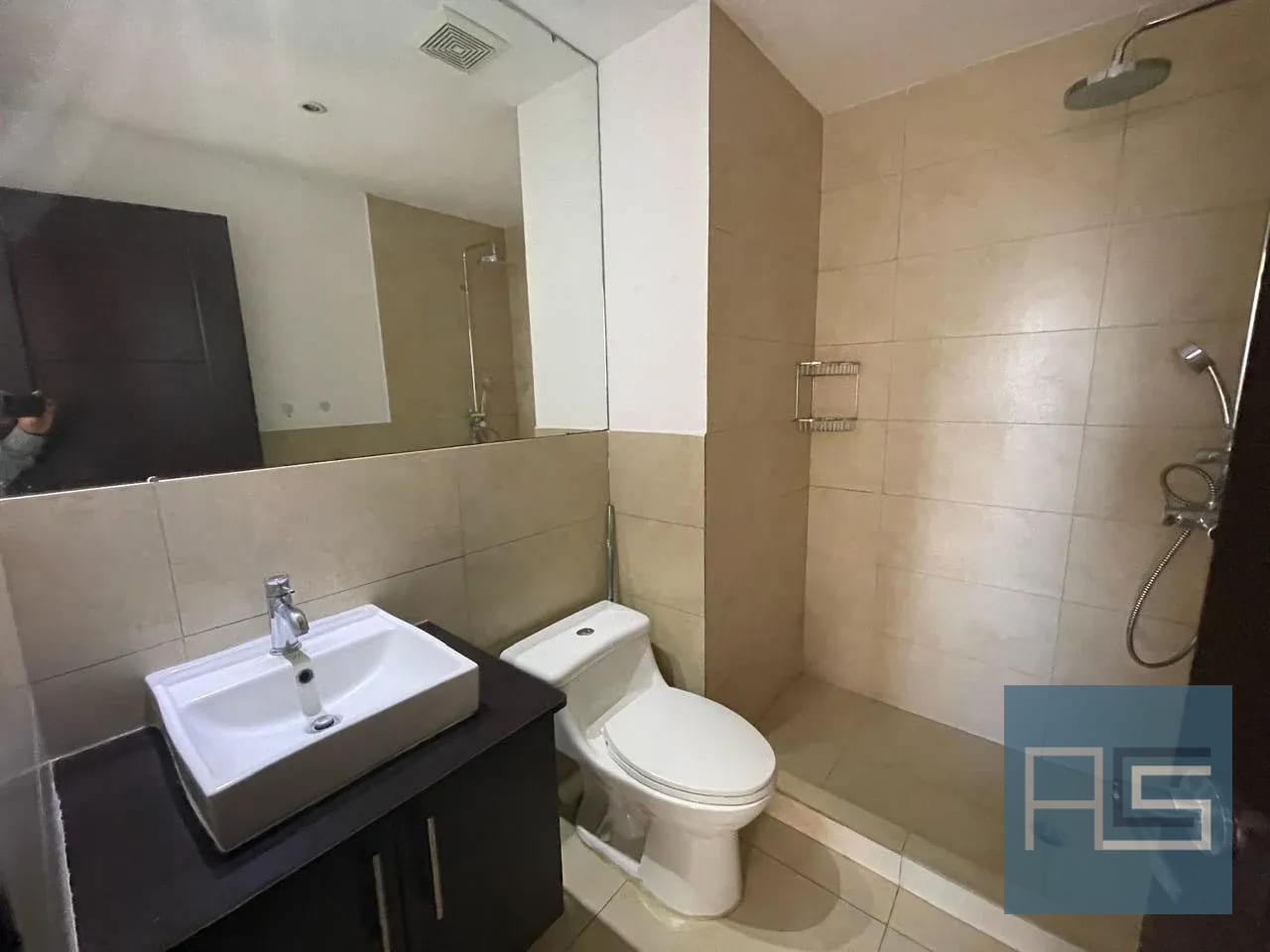Apto amplio muy iluminado de 2 habitaciones con balcones en venta ZONA 15, VH II — Apartamento en Venta en Torre Verde, Zona 15, Guatemala, Ciudad — foto 11 de 17