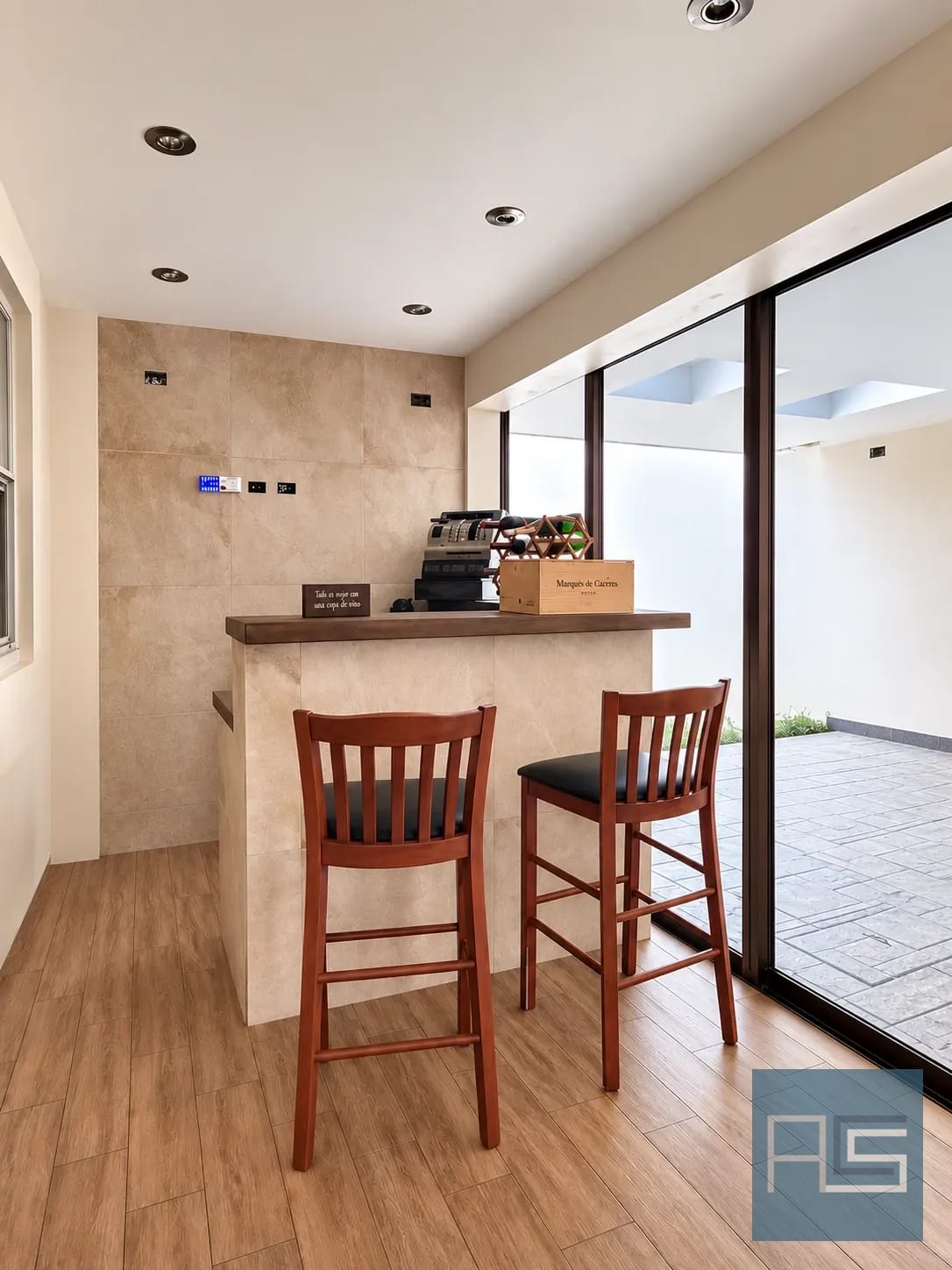 Hermosa Casa en Venta - San Agustín, El Naranjo Zona 4 de Mixco — Casa en Venta en Condado Naranjo, Zona 4 Mixco, Guatemala, Ciudad — foto 4 de 17