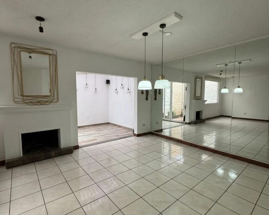 Casa en Venta Paraje Solar CAES — Casa en Venta en Paraje Solar, Carretera a El Salvador, Guatemala, Ciudad — foto 2 de 13