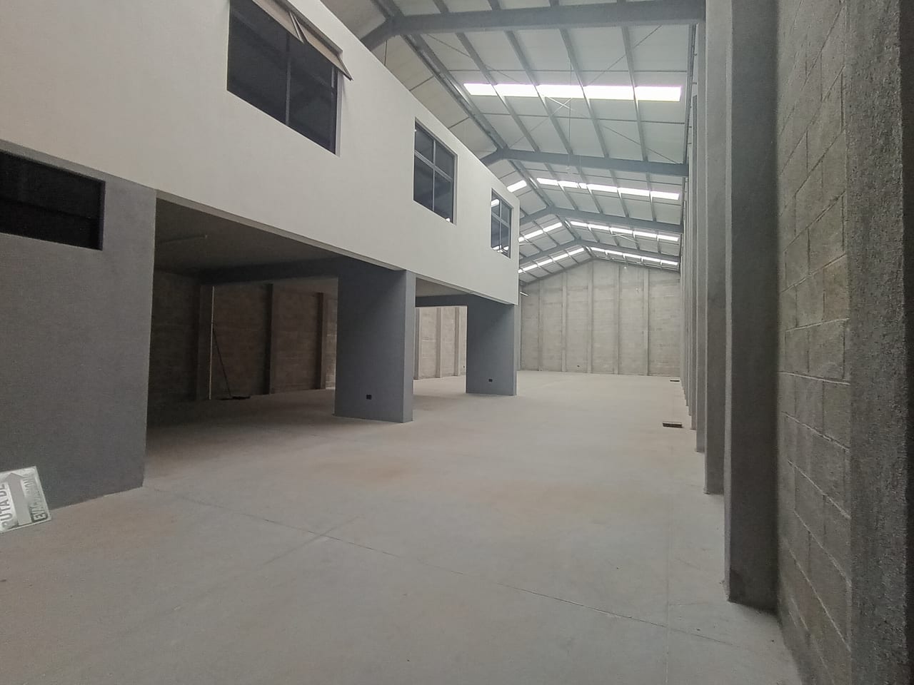 Ofibodega B en Renta Chimaltenango desde 377.10 m² — Bodega / Ofibodega en Alquiler en San Andrés Itzapa, Chimaltenango — foto 3 de 4