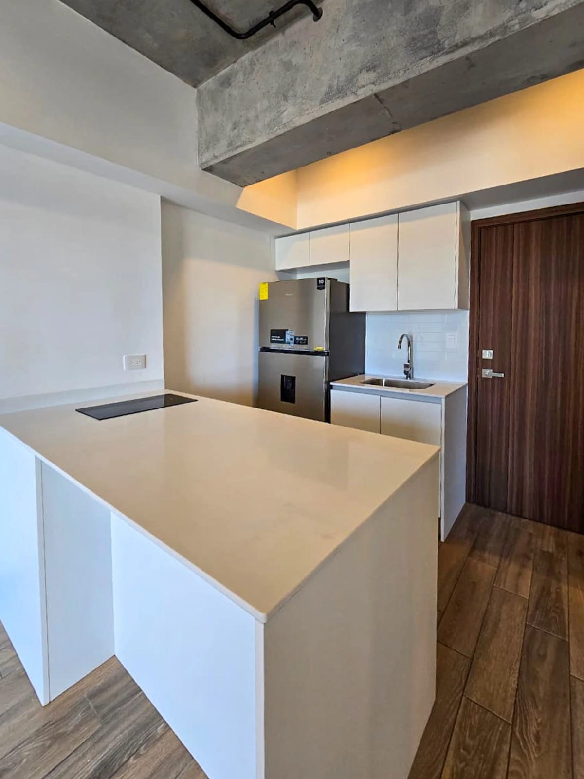 Apartamento Nuevo en Renta – Edificio Inara, Zona 4 — Apartamento en Alquiler en Inara Cuatro Norte, Zona 4, Guatemala, Ciudad — foto 1 de 12