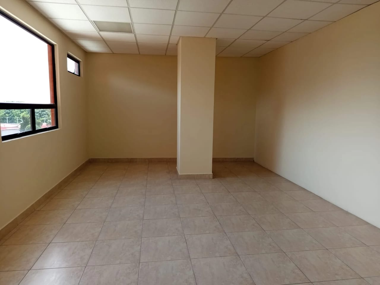 Se renta oficina en zona 13 — Oficina en Alquiler en Zona 13, Guatemala, Ciudad — foto 7 de 16