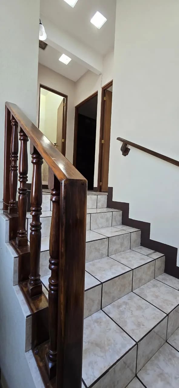 VENTA CASA VALLES DE MARIA ZONA 2 VILLA NUEVA — Casa en Venta en Villa Nueva, Guatemala, Ciudad — foto 5 de 7