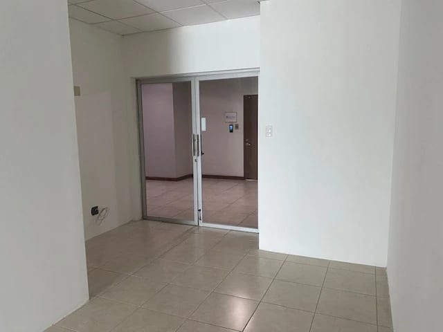Venta / Alquiler Oficina Zona Pradera Zona 10 — Oficina en Venta en Zona Pradera, Zona 10, Guatemala, Ciudad — foto 5 de 9