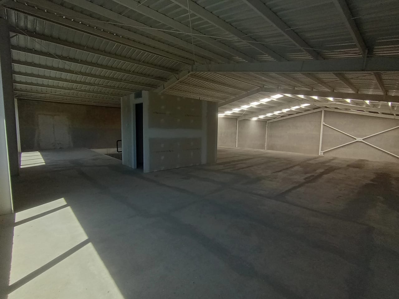 Ofibodega en Venta Km 16.5 (CAES) — Bodega / Ofibodega en Venta en Carretera a El Salvador, Guatemala, Ciudad — foto 6 de 16
