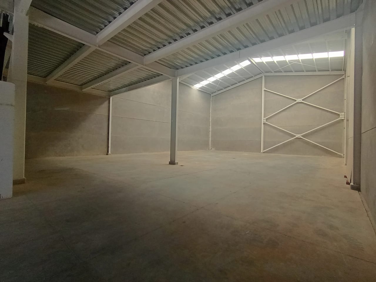 Renta Ofibodega en Km 16.5 (CAES) — Bodega / Ofibodega en Alquiler en Carretera a El Salvador, Guatemala, Ciudad — foto 9 de 14