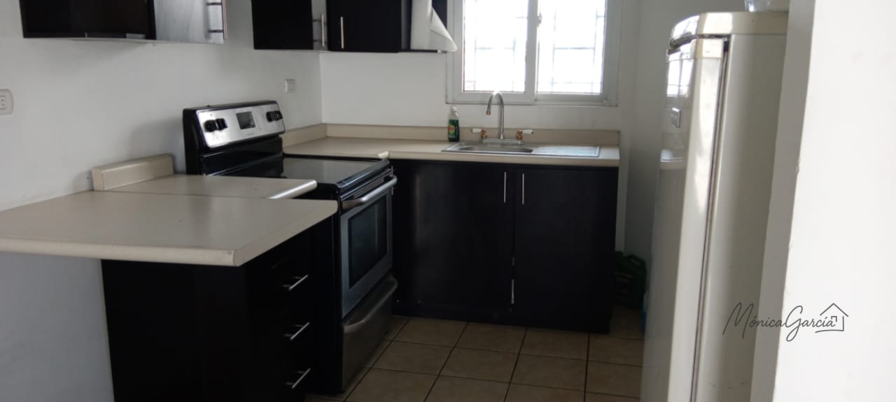 Casa en Venta en Villas del Condado, San Miguel Petapa — Casa en Venta en San Miguel Petapa, Guatemala, Ciudad — foto 4 de 13