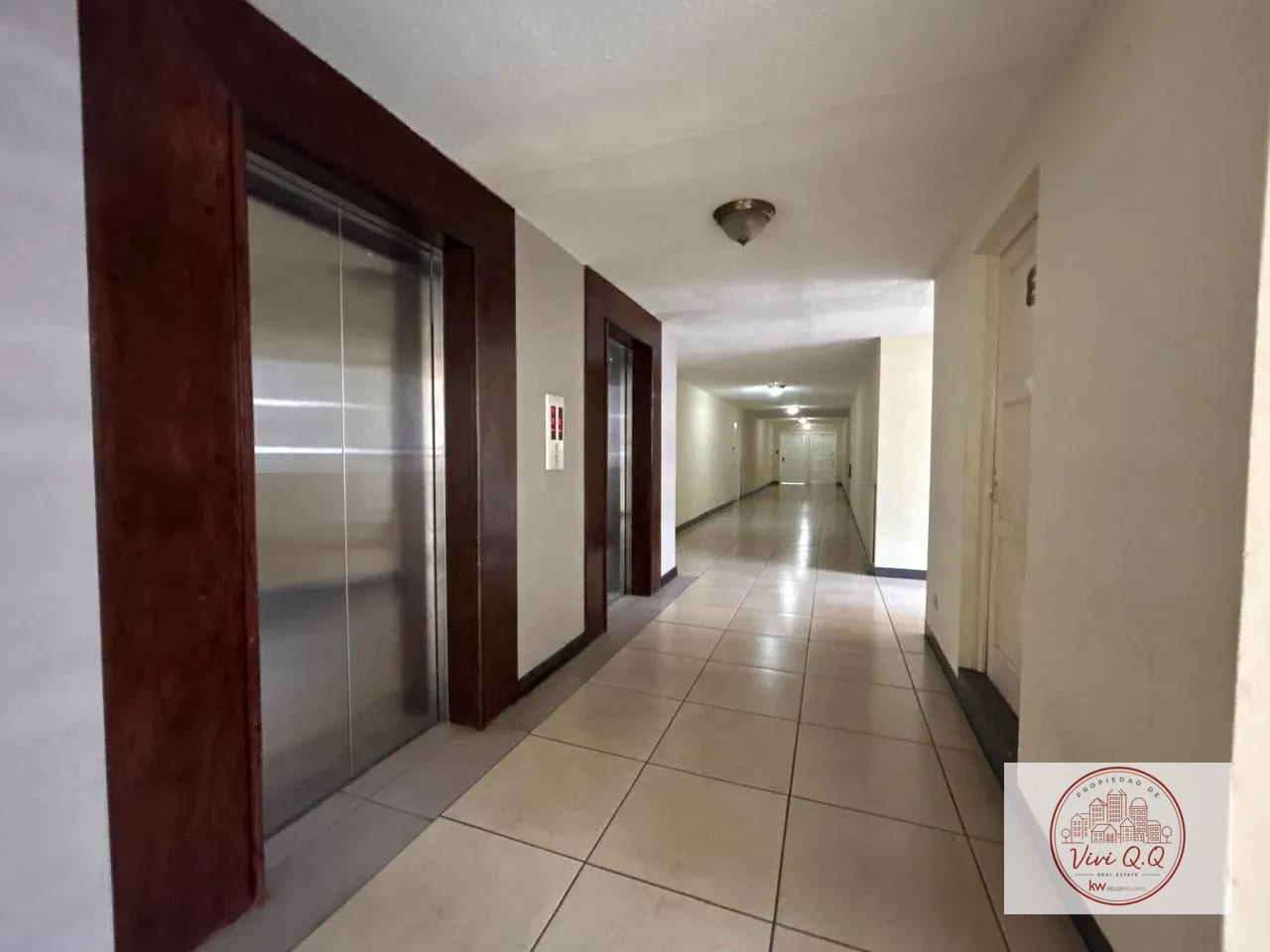 Apartamento en renta Zona 10 sobre Avenida Reforma — Apartamento en Alquiler en Zona 10, Guatemala, Ciudad — foto 3 de 9
