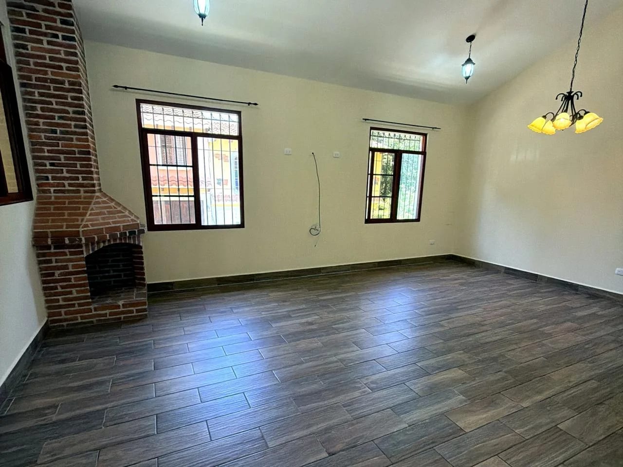 Casa en Renta en Jocotenango — Casa en Alquiler en Jocotenango, Sacatepéquez — foto 3 de 12