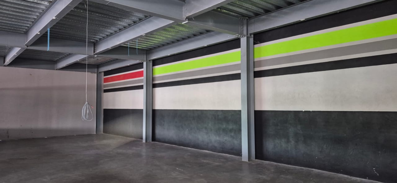 Espacioso Local Comercial de 1,305 m² en RENTA ¡excelente ubicación! — Local en Alquiler en Villa Nueva, Guatemala, Ciudad — foto 5 de 11