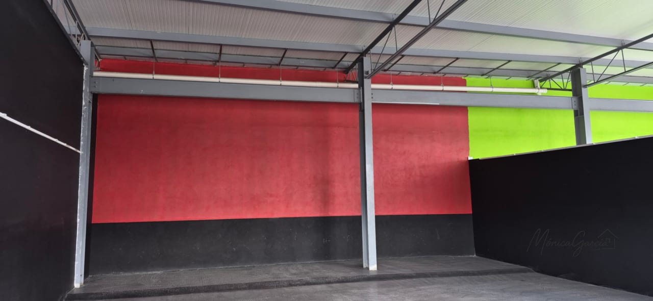 Espacioso Local Comercial de 1,305 m² en RENTA ¡excelente ubicación! — Local en Alquiler en Villa Nueva, Guatemala, Ciudad — foto 9 de 11