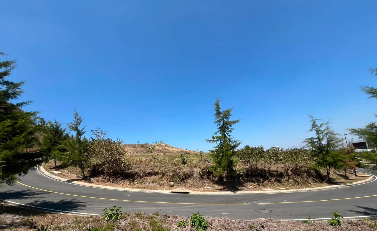 Terreno en venta en el Pulté Golf — Terreno en Venta en El Pulté Golf, Zona 16, Guatemala, Ciudad — foto 1 de 3