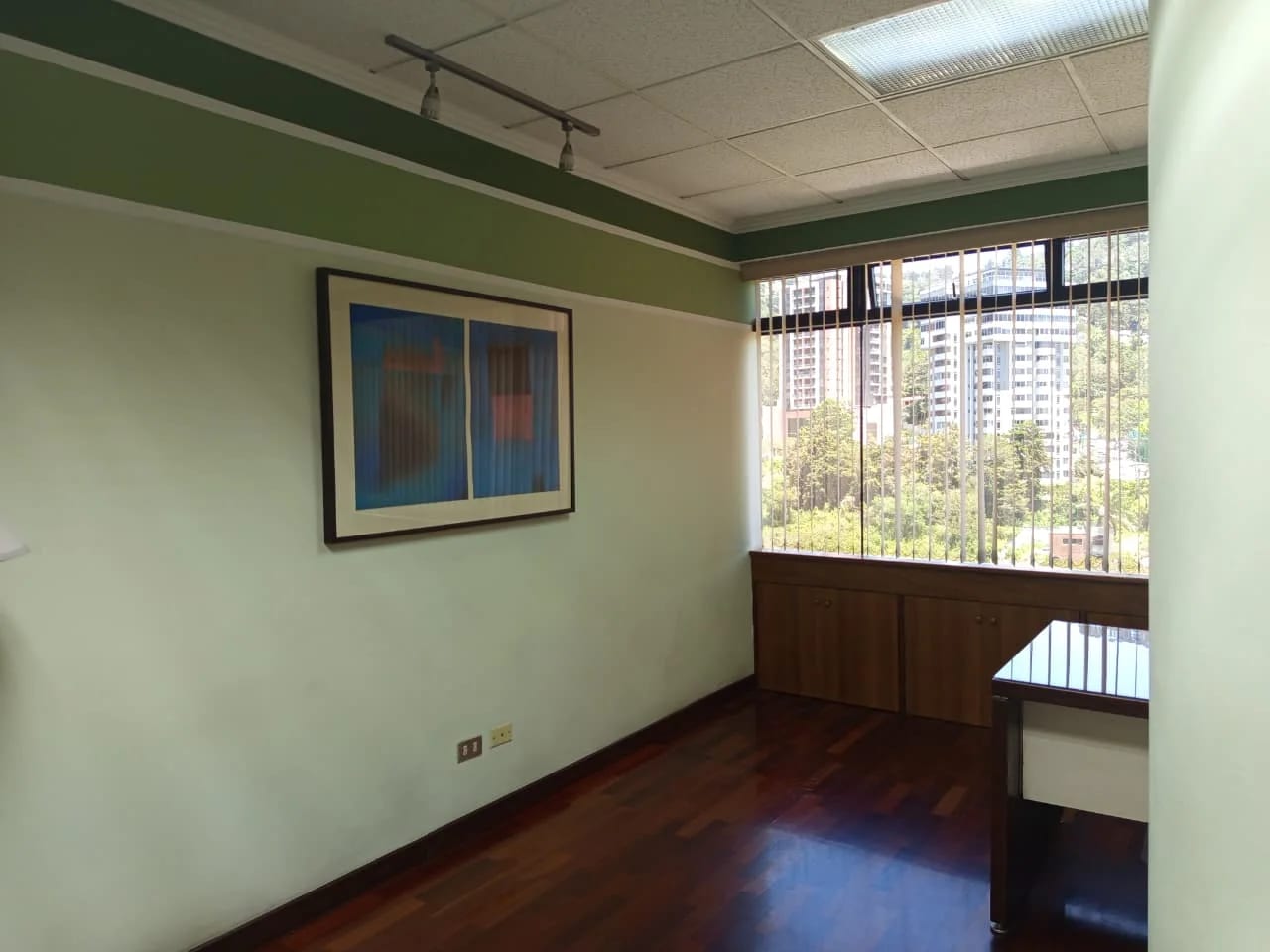 Clínica/Oficina en Multimédica en renta zona 15 — Clínica en Alquiler en Zona 15, Guatemala, Ciudad — foto 4 de 6