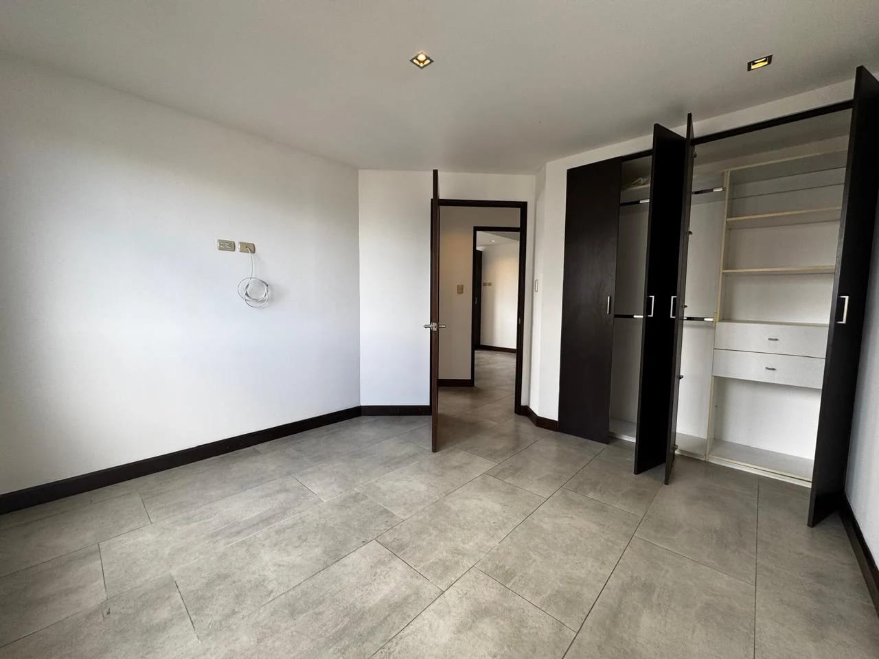 Apartamento en Venta – Torre NEO, Zona 10 — Apartamento en Venta en Neo Apartamentos, Zona 10, Guatemala, Ciudad — foto 8 de 16