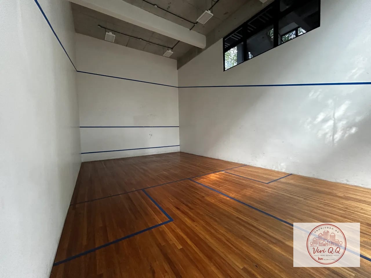 Squash — Apartamento Inteligente de Lujo en Renta Zona 14 — Apartamento en Alquiler en Ikonia, Zona 14, Guatemala, Ciudad — foto 13 de 17