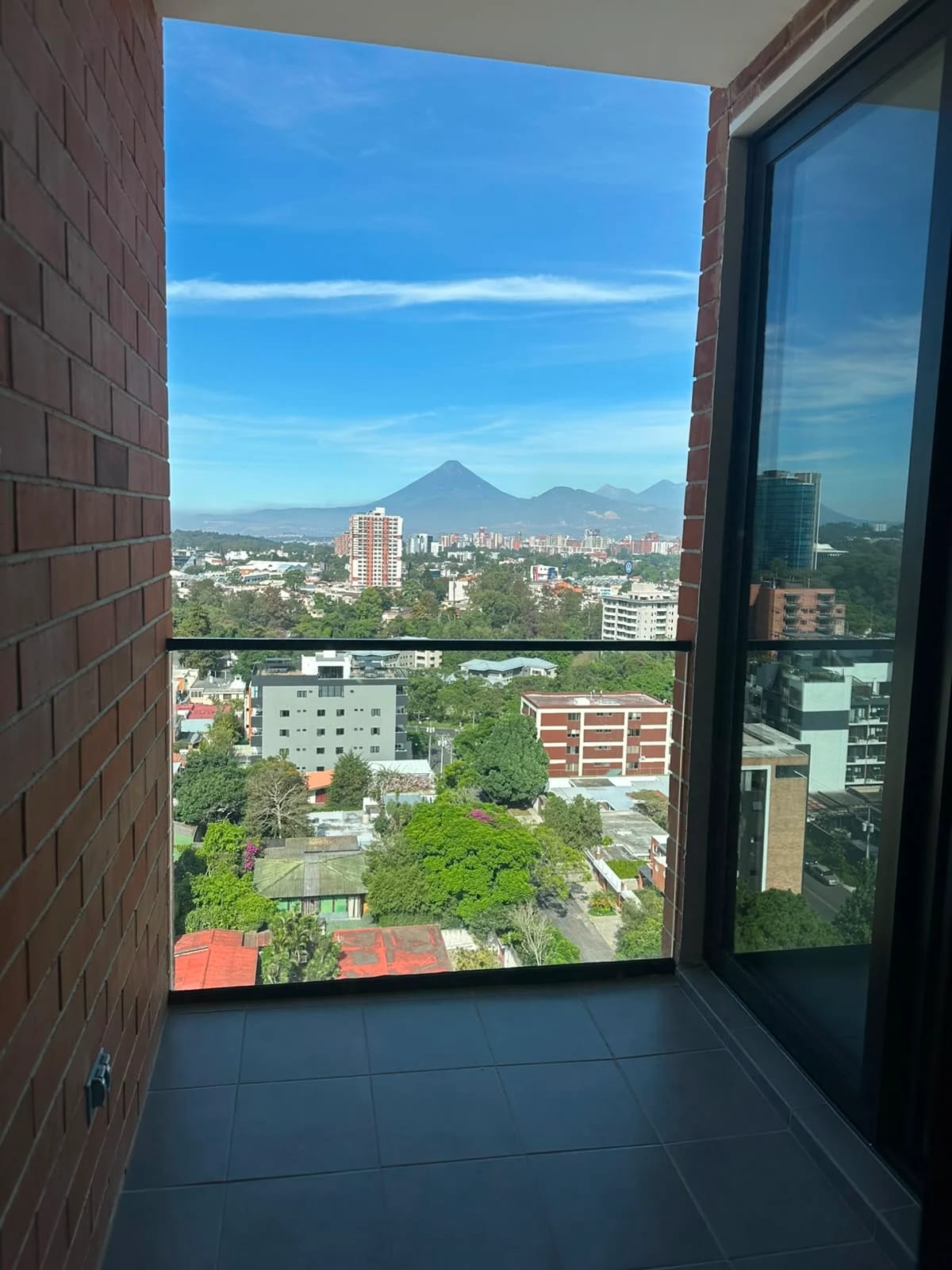 Apartamento en Renta Kiintea Zona 15 Vista Hermosa — Apartamento en Alquiler en Kiintea, Zona 15, Guatemala, Ciudad — foto 11 de 17