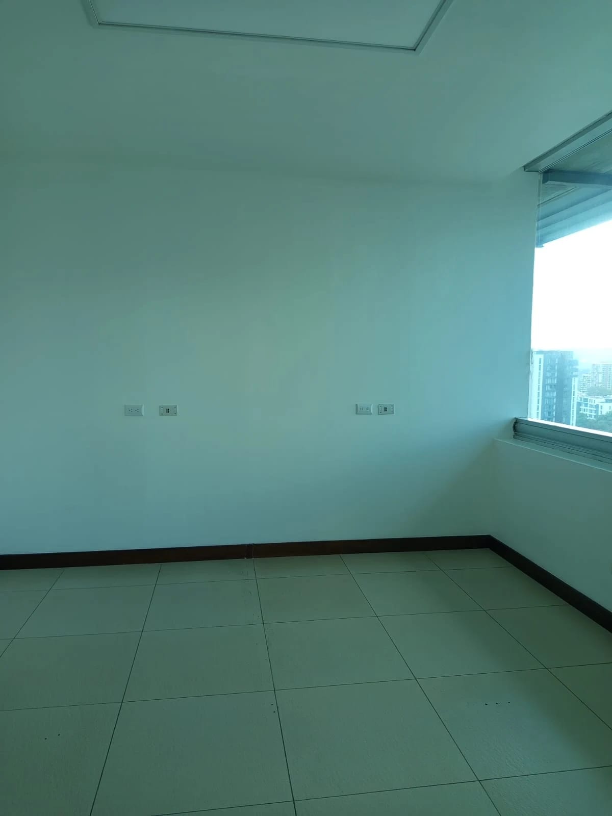 Se Renta Oficina en Edificio Avante Zona 15 — Oficina en Alquiler en Zona 15, Guatemala, Ciudad — foto 5 de 17