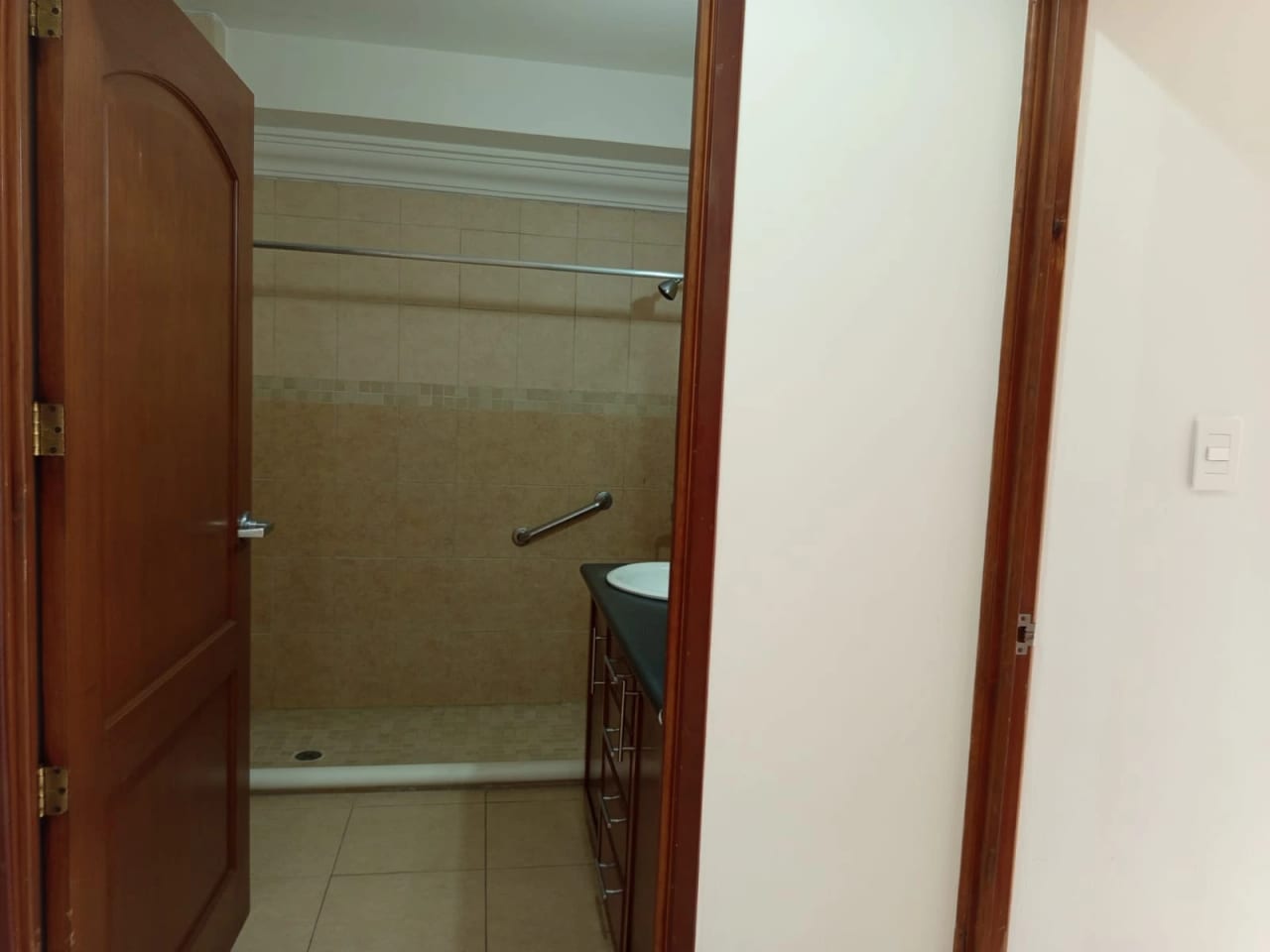 Disponible para Renta - Zona 16 Ideal para Estudiantes — Apartamento en Alquiler en Zona 16, Guatemala, Ciudad — foto 10 de 14