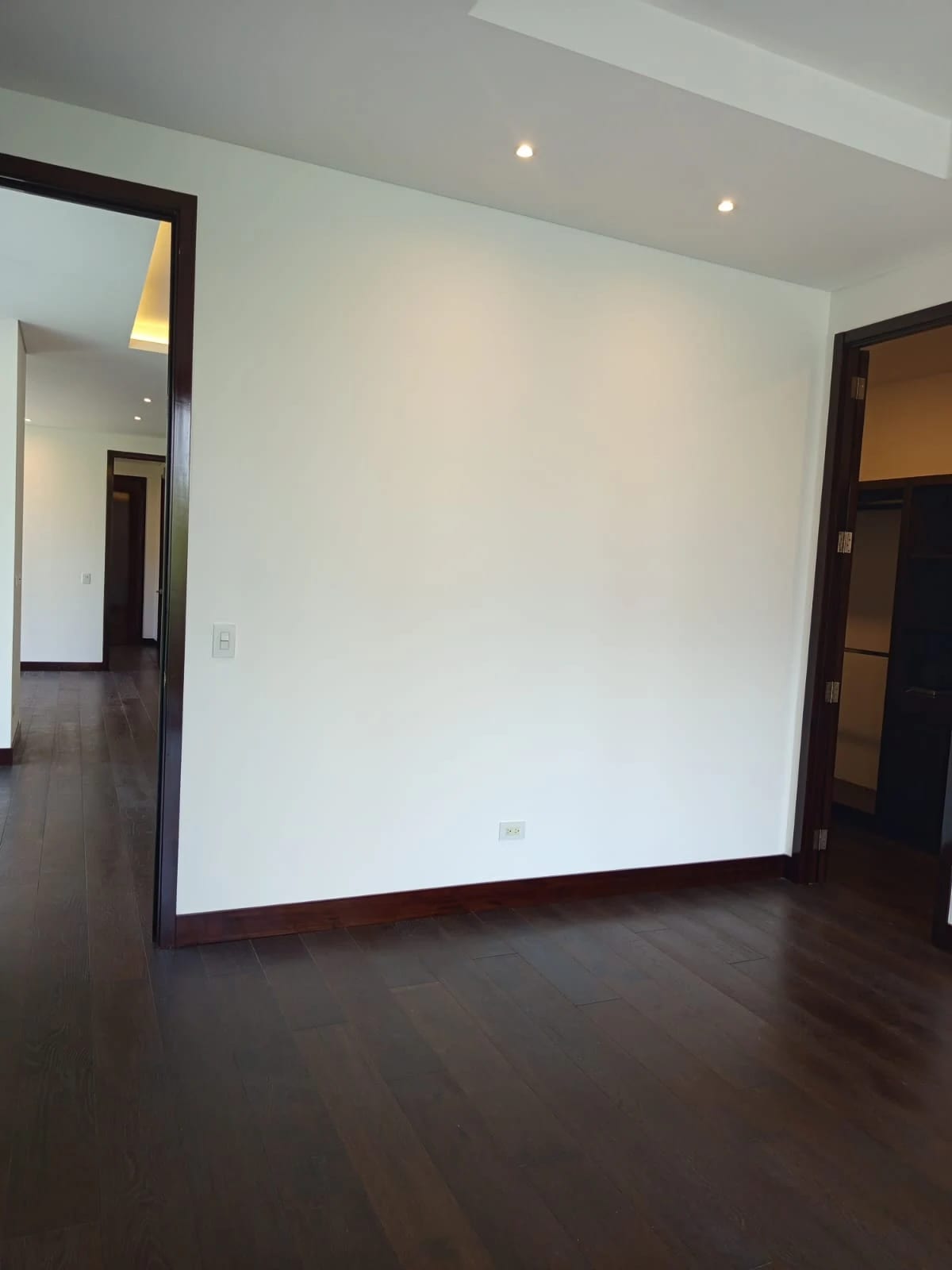 Apartamento en Renta y Venta Zona 14 de 2 habitaciones — Apartamento en Alquiler en Zona 14, Guatemala, Ciudad — foto 4 de 17