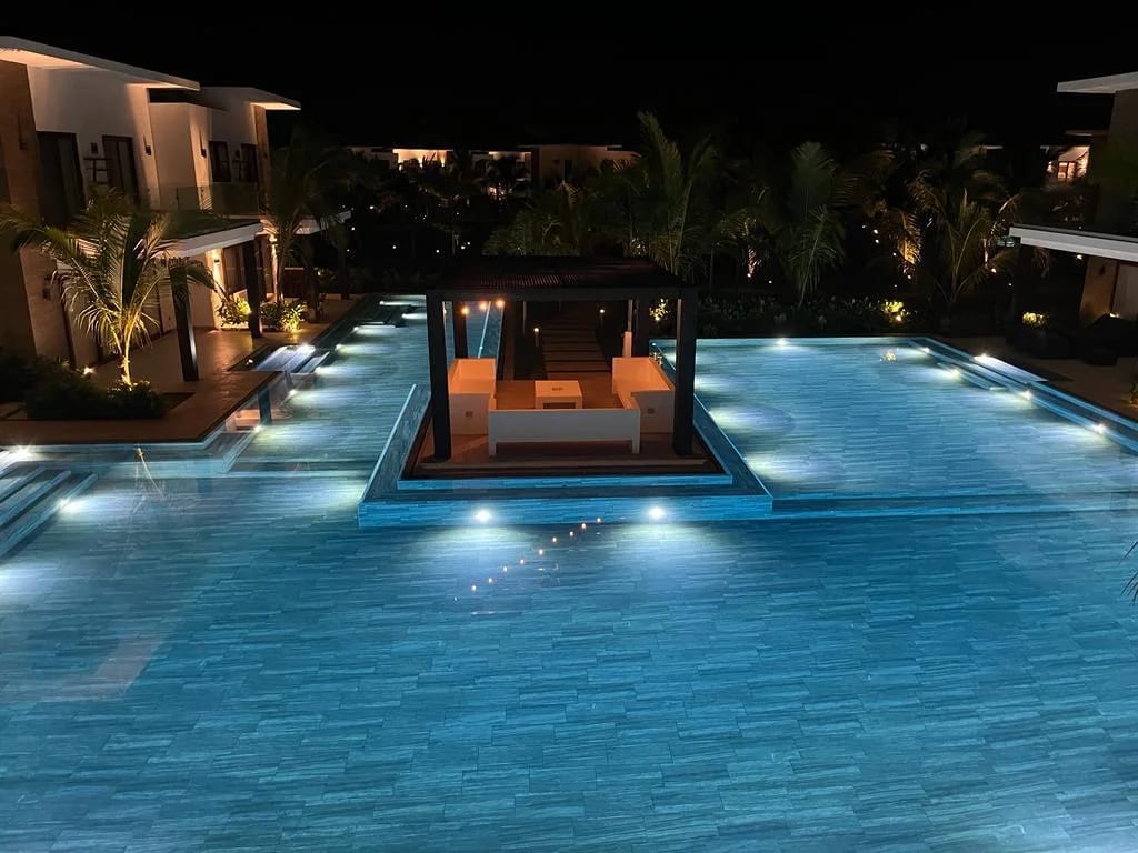 Piscina — Exclusiva Villa de Descanso en Residencial La Mar, Monterrico — Casa vacacional en Venta en Taxisco, Santa Rosa — foto 4 de 9