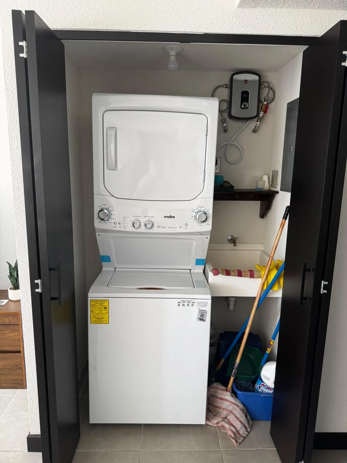 Apartamento en Renta — Apartamento en Alquiler en Zona 12, Guatemala, Ciudad — foto 7 de 16