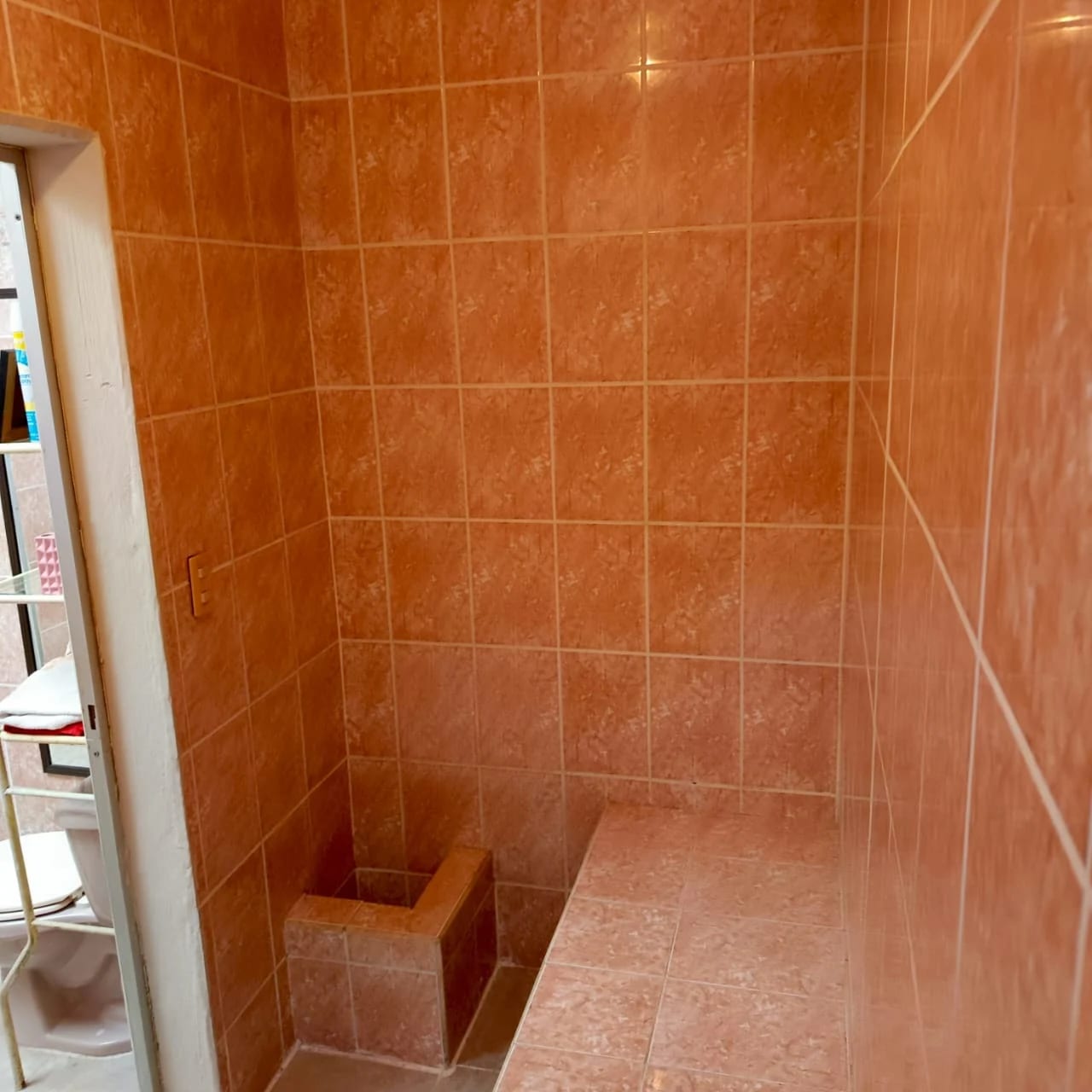 Casa Accesibilidad, Confort y Exclusividad en Montesano, Zona 16 — Casa en Venta en Santa Rosita, Zona 16, Guatemala, Ciudad — foto 11 de 17