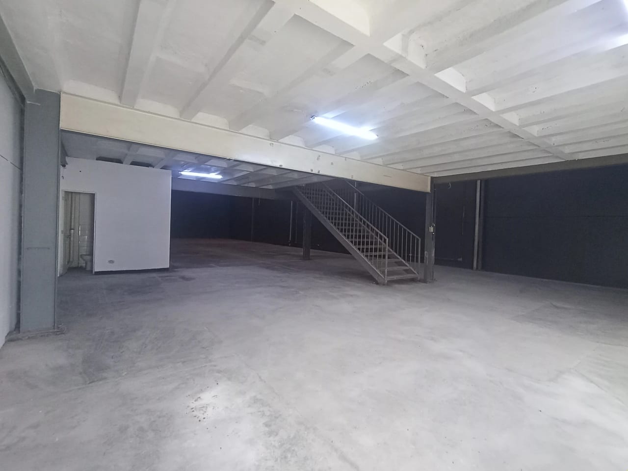 Ofibodega en renta en Villa Nueva — Bodega / Ofibodega en Alquiler en Villa Nueva, Guatemala, Ciudad — foto 2 de 10