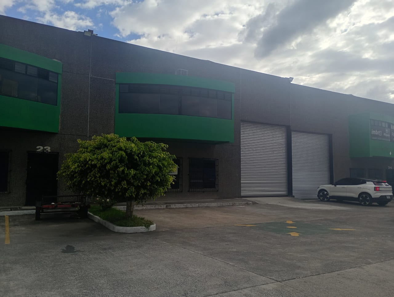 Ofibodega en renta en Villa Nueva — Bodega / Ofibodega en Alquiler en Villa Nueva, Guatemala, Ciudad — foto 1 de 10