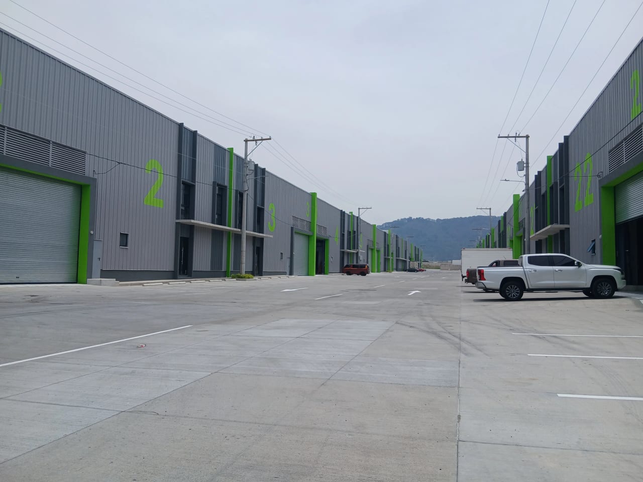 Bodega en venta en Amatitlán — Bodega / Ofibodega en Venta en Amatitlán, Guatemala, Ciudad — foto 1 de 8
