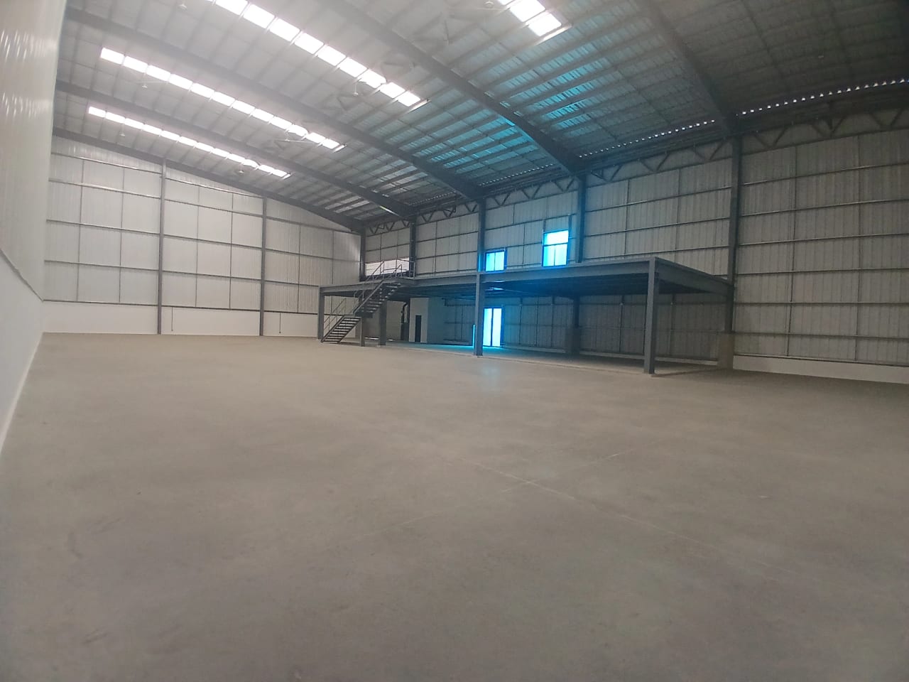 Bodega en venta en Amatitlán — Bodega / Ofibodega en Venta en Amatitlán, Guatemala, Ciudad — foto 3 de 8