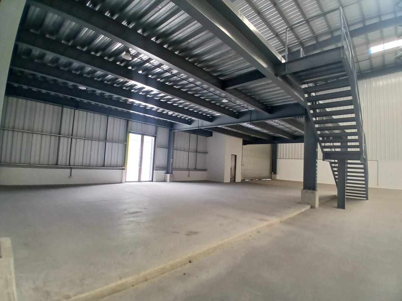 Bodega en venta en Amatitlán — Bodega / Ofibodega en Venta en Amatitlán, Guatemala, Ciudad — foto 6 de 8