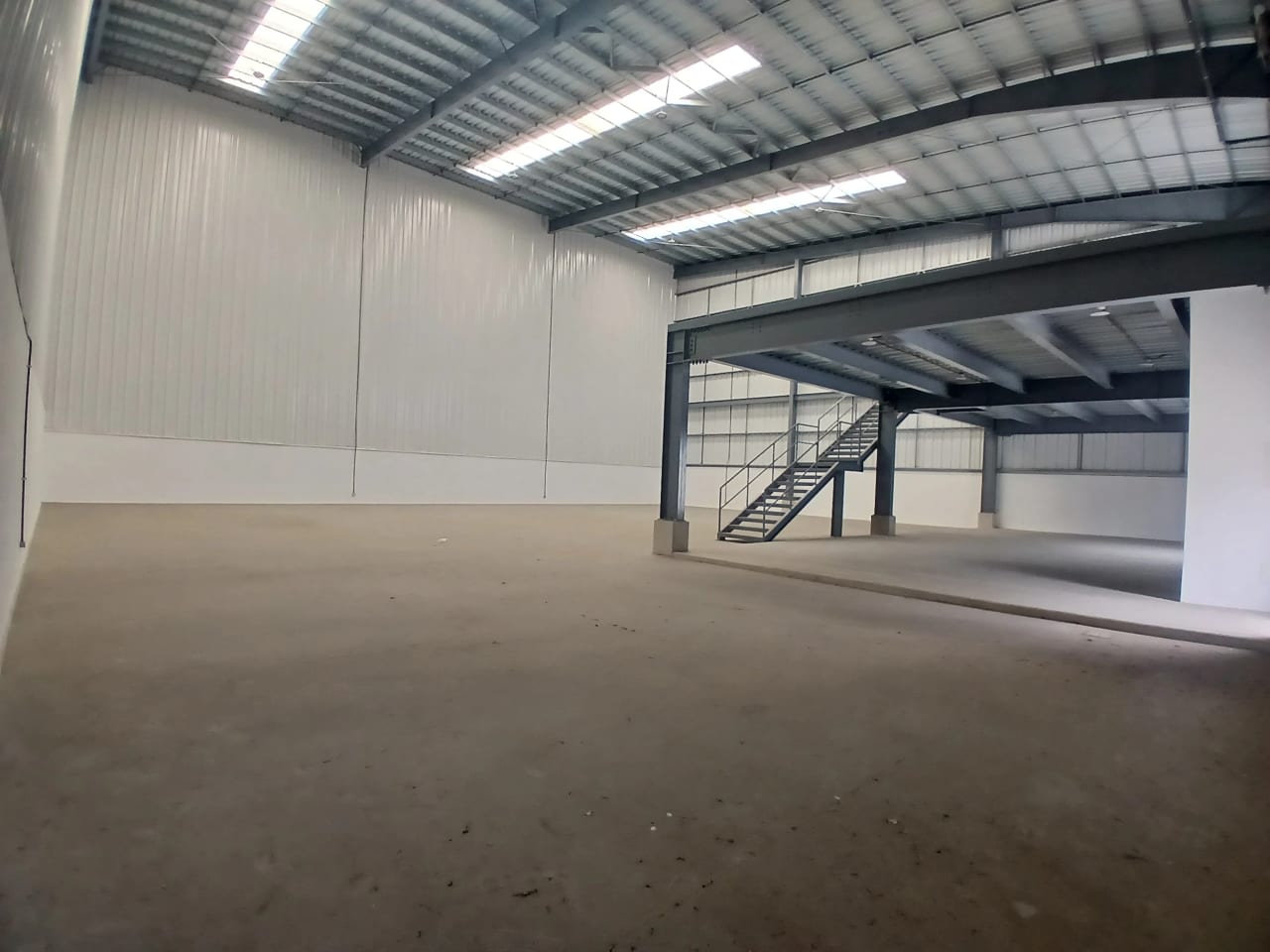 Bodega en venta en Amatitlán — Bodega / Ofibodega en Venta en Amatitlán, Guatemala, Ciudad — foto 8 de 8
