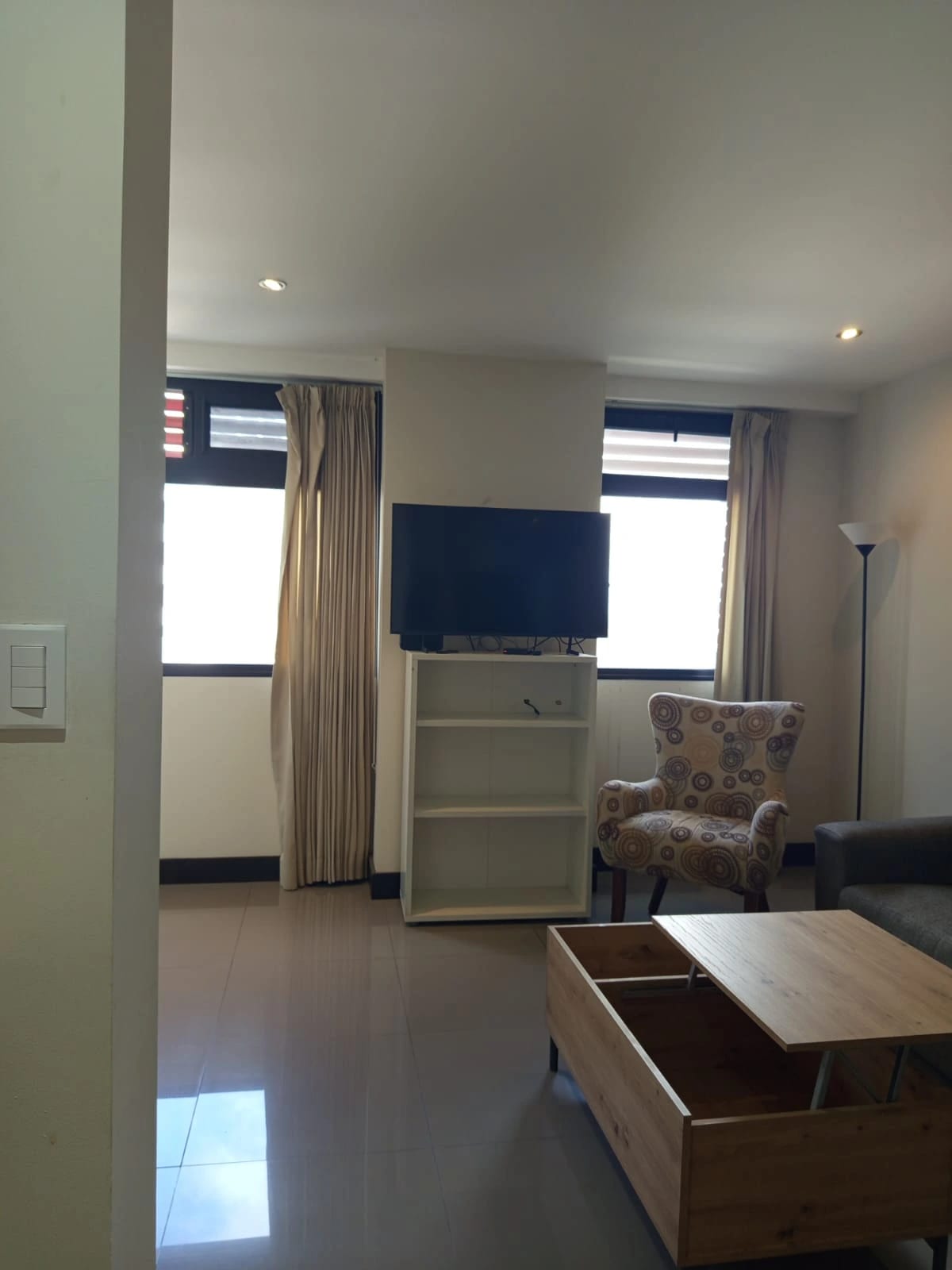 Se Rentan Apartamentos de Dos Habitaciones en Zona 15 Amueblados — Apartamento en Alquiler en Zona 15, Guatemala, Ciudad — foto 16 de 17