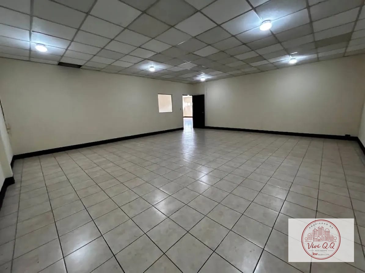 Edificio Comercial a Orilla de Carretera a Taxisco (2 Niveles) — Edificio en Alquiler en Escuintla, Escuintla — foto 2 de 17
