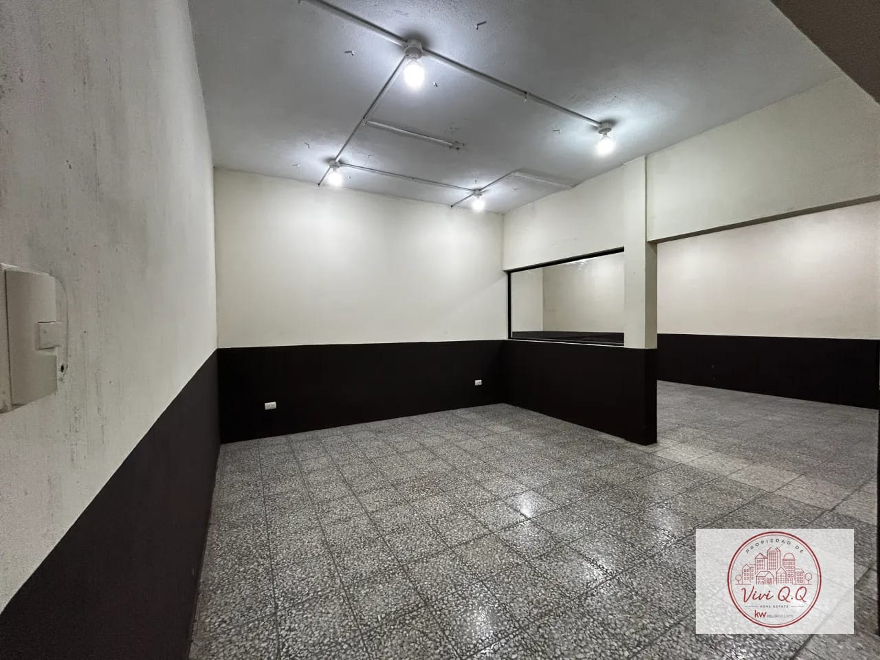 Edificio Comercial a Orilla de Carretera a Taxisco (2 Niveles) — Edificio en Alquiler en Escuintla, Escuintla — foto 5 de 17