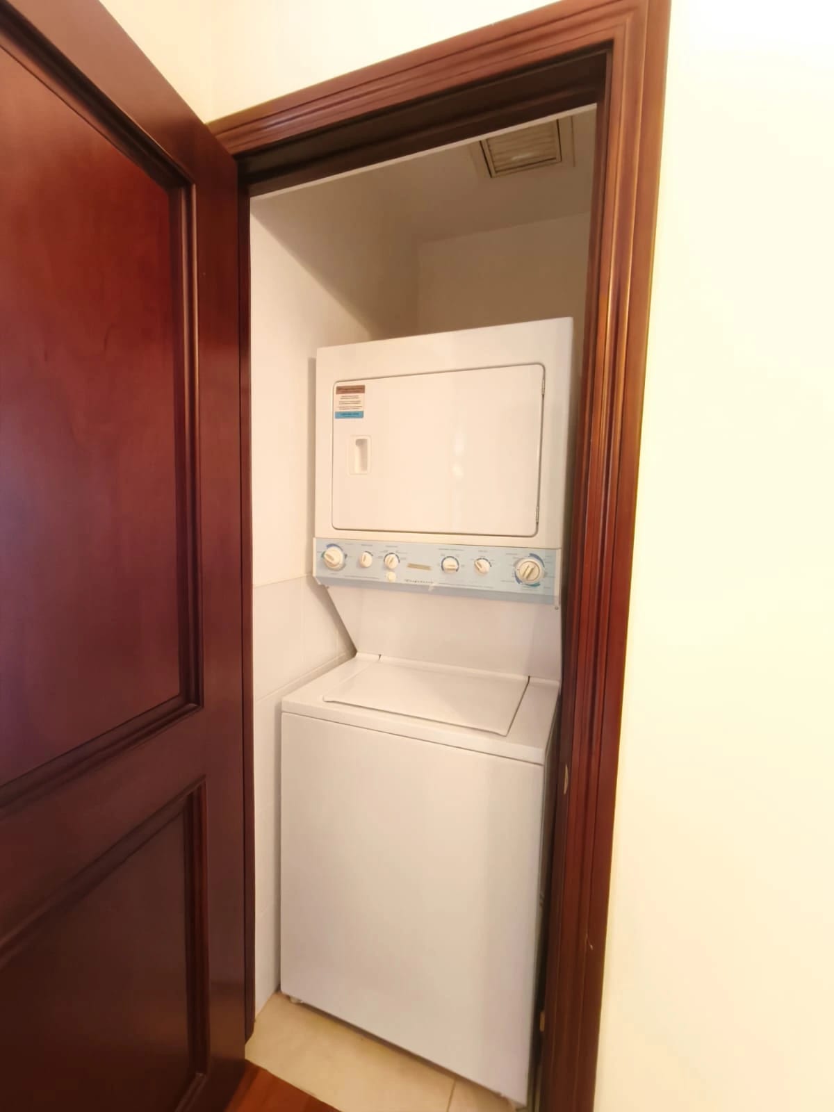 Apartamento en Venta o Renta — Apartamento en Venta en Zona 14, Guatemala, Ciudad — foto 5 de 17