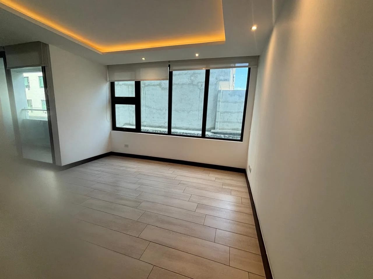 Apartamento en Renta en Edificio LIV, Vista Hermosa 1, zona 15 — Apartamento en Alquiler en Zona 15, Guatemala, Ciudad — foto 4 de 13