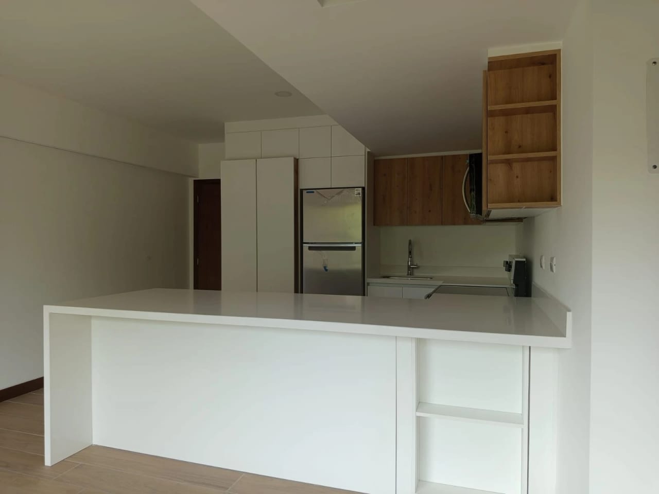 Apartamento en Renta en Zona 16 Kanajuyú — Apartamento en Alquiler en Zona 16, Guatemala, Ciudad — foto 2 de 17