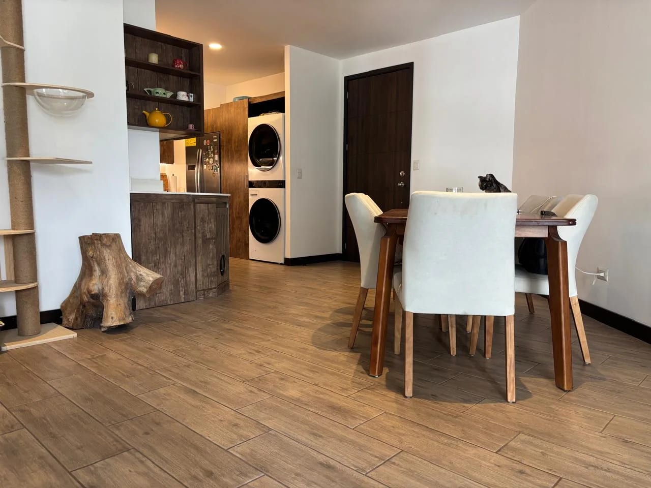 Apartamento en Venta en Habitat Ciudad Vieja, zona 10 — Apartamento en Venta en Habitat Ciudad Vieja, Zona 10, Guatemala, Ciudad — foto 2 de 17