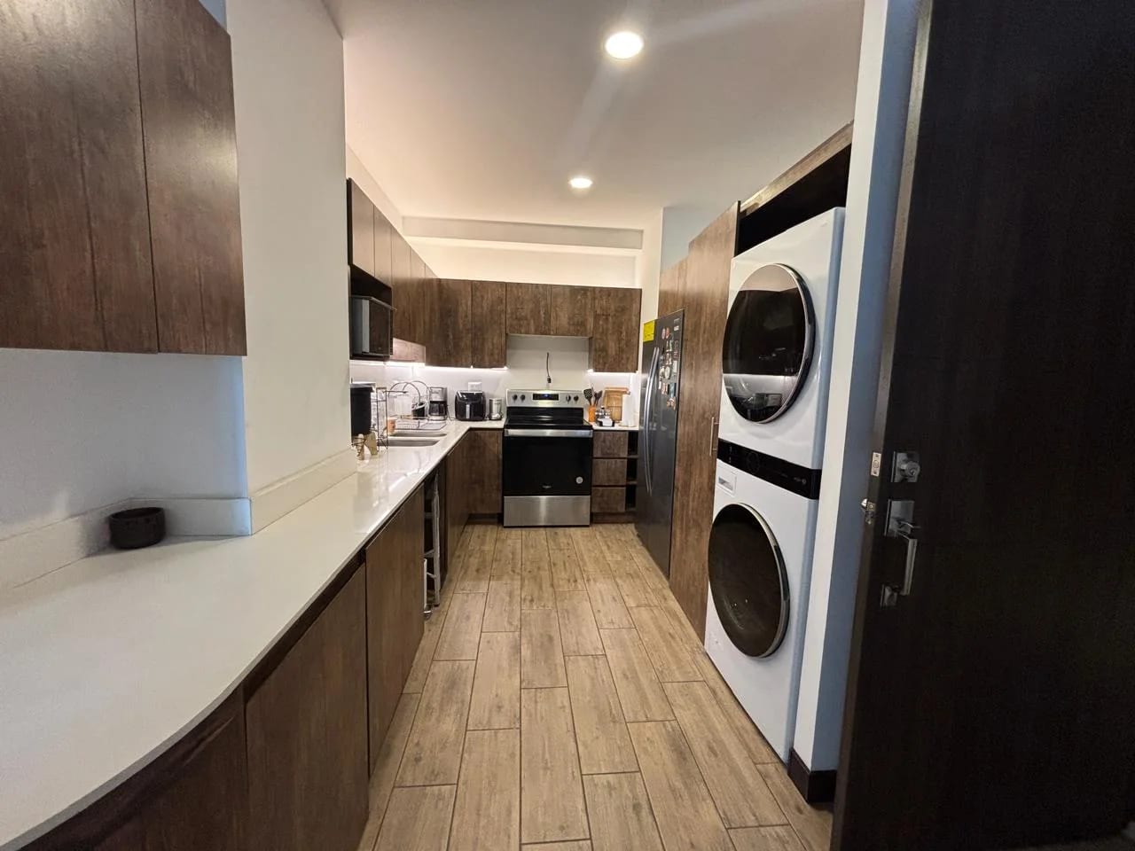 Apartamento en Venta en Habitat Ciudad Vieja, zona 10 — Apartamento en Venta en Habitat Ciudad Vieja, Zona 10, Guatemala, Ciudad — foto 4 de 17
